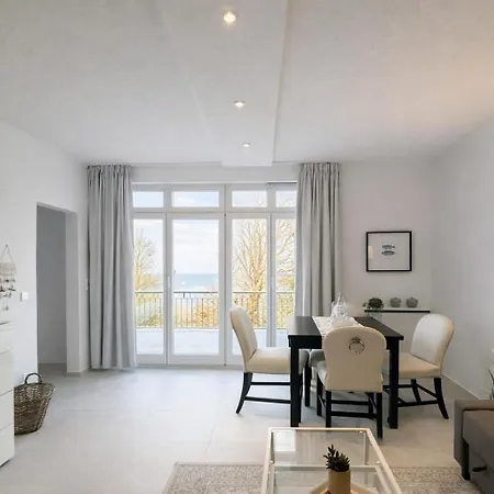 Oceanview Residences Lauterbach Ruegen Ostsee-meerblick Erste Reihe Отель 4*