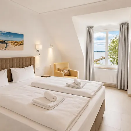 Oceanview Residences Lauterbach Ruegen Ostsee Erste Reihe 4* Putbus